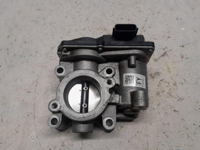 Gebrauchte Drosselklappengehäuse Dacia Sandero II 0.9 TCE 12V Preis € 36,75 Margenregelung angeboten von Reclycar De Boer BV