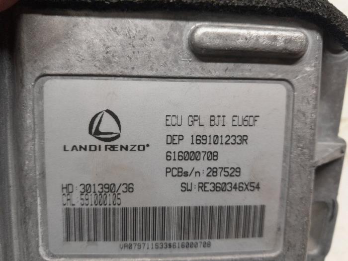Modul LPG z Dacia Sandero III 1.0 TCe 100 12V ECO-G 2024