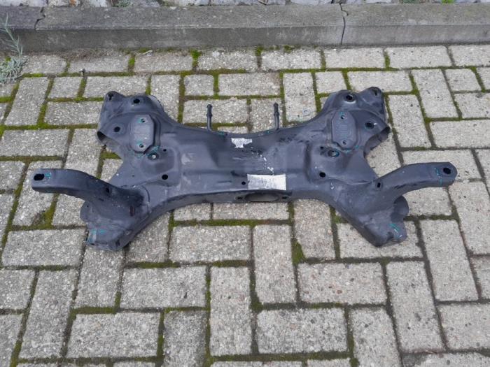 Used Subframe Hyundai i10 (B5) 1.0 12V Price € 157,50 Margin scheme offered by Reclycar De Boer BV