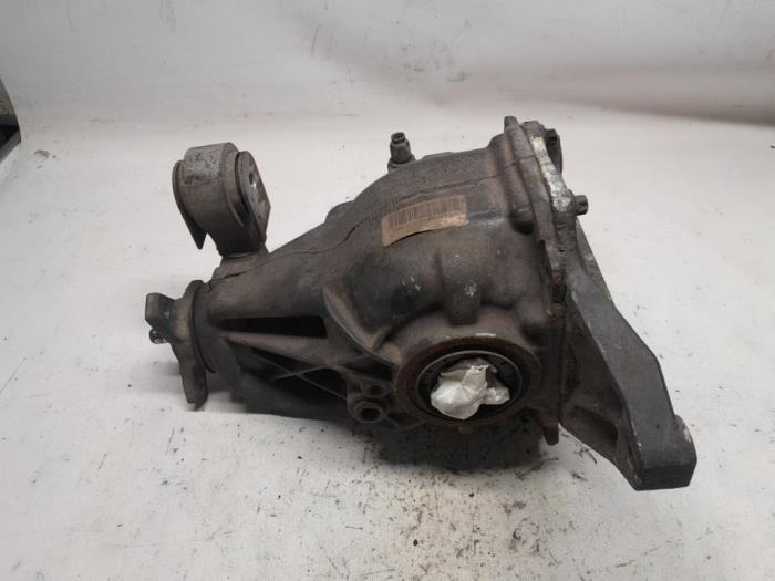 Gebrauchte Differential hinten Mercedes C Estate (S204) 1.8 C-180K 16V Preis € 210,00 Margenregelung angeboten von Reclycar De Boer BV
