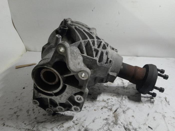 Transfer case housing