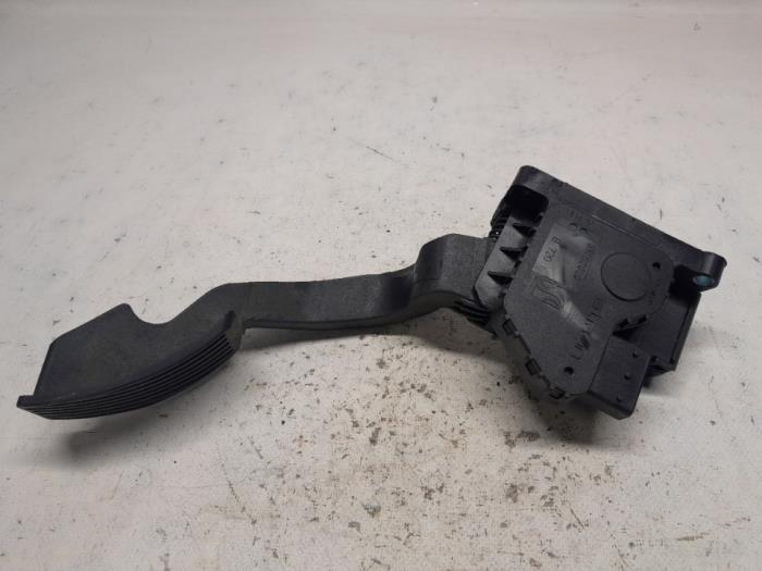 Begagnade Gaspedalsensor Alfa Romeo MiTo (955) 1.3 JTDm 16V Eco Pris € 26,25 Marginaltabell erbjuds av Reclycar De Boer BV