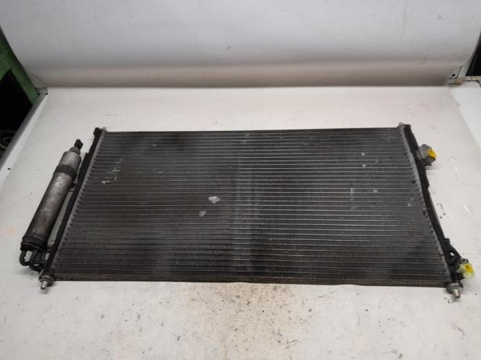 Usagé Radiateur clim Nissan X-Trail (T30) 2.2 Di 4x2 Prix € 26,25 Règlement à la marge proposé par Reclycar De Boer BV