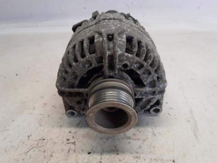 Gebrauchte Dynamo Opel Zafira (M75) 1.6 16V Preis € 36,75 Margenregelung angeboten von Reclycar De Boer BV