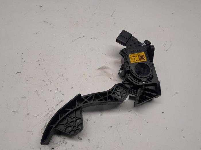Begagnade Gaspedalsensor Volkswagen Polo V (6R) 1.2 TSI 16V BlueMotion Technology Pris € 36,75 Marginaltabell erbjuds av Reclycar De Boer BV
