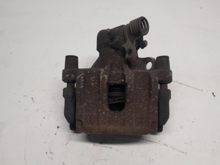 Gebrauchte Bremszange rechts hinten Ford Focus 2 1.6 TDCi 16V 110 Preis € 31,50 Margenregelung angeboten von Reclycar De Boer BV