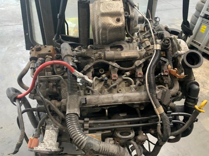 Engine from a Opel Corsa D 1.3 CDTi 16V ecoFLEX 2012