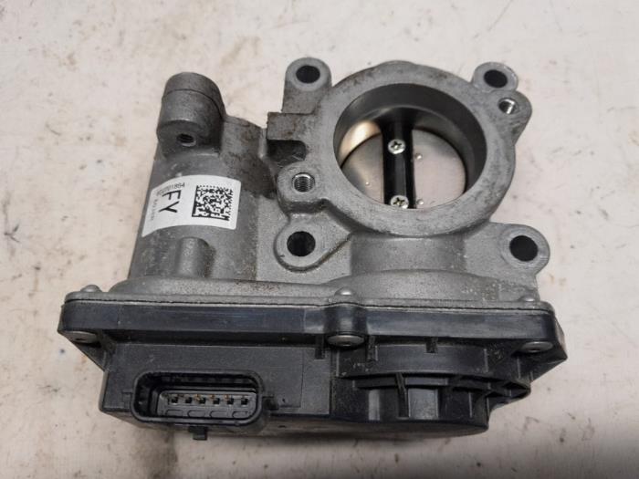 Usagé Boîtier accélérateur Renault Captur I (2R) 0.9 Energy TCE 12V Prix € 36,75 Règlement à la marge proposé par Reclycar De Boer BV