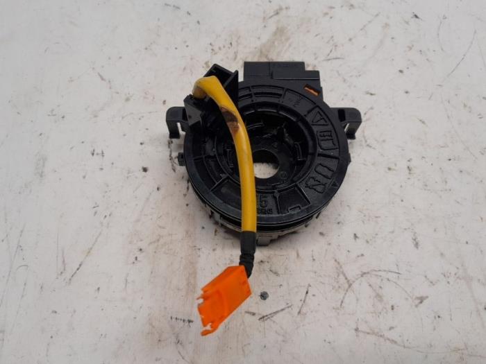 Gebrauchte Airbagring Peugeot 107 1.0 12V Preis € 52,50 Margenregelung angeboten von Reclycar De Boer BV