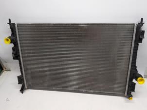 Usagé Radiateur Peugeot 308 (L3/L8/LB/LH/LP) 1.2 12V e-THP PureTech 130 Prix € 36,75 Règlement à la marge proposé par Reclycar De Boer BV