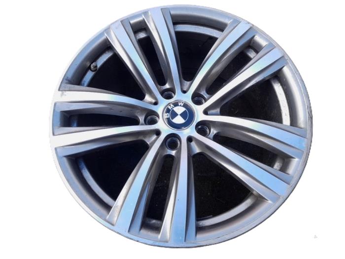 Używane Obrecz BMW 3 serie Gran Turismo (F34) 320d xDrive 2.0 16V Cena € 105,00 Procedura marży oferowane przez Reclycar De Boer BV