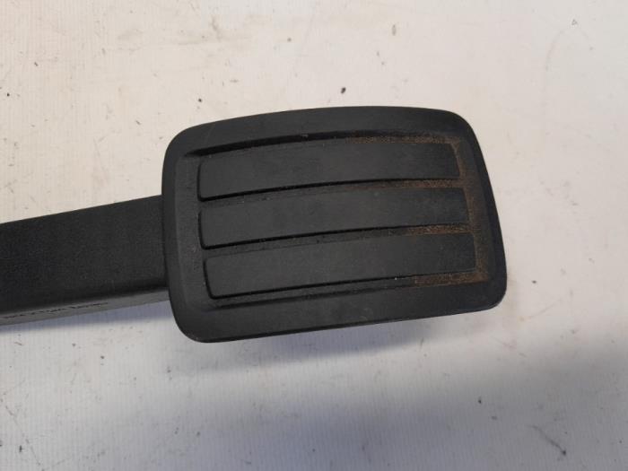 Gaspedalposition Sensor van een Peugeot 308 (L3/L8/LB/LH/LP) 1.2 12V e-THP PureTech 130 2018