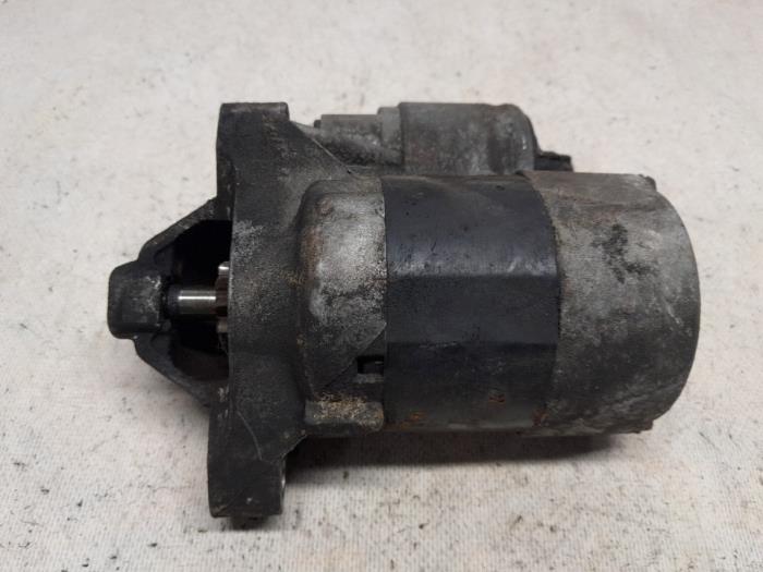 Gebrauchte Anlasser Renault Twingo II (CN) 1.2 16V Preis € 31,50 Margenregelung angeboten von Reclycar De Boer BV