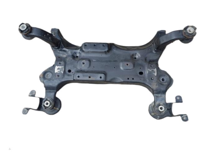 Used Subframe Chrysler Voyager/Grand Voyager (RT) 2.8 CRD 16V Grand Voyager Price € 210,00 Margin scheme offered by Reclycar De Boer BV