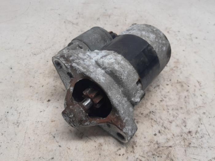 Gebrauchte Anlasser Renault Twingo II (CN) 1.2 Preis € 26,25 Margenregelung angeboten von Reclycar De Boer BV