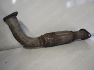 Used Exhaust front section Ford Mondeo III 2.0 TDdi 90 16V Price € 21,00 Margin scheme offered by Reclycar De Boer BV