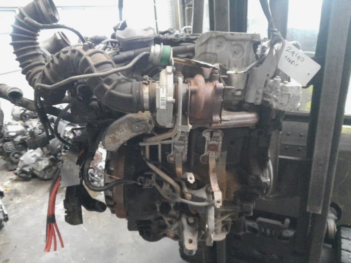 Used Engine Renault Trafic New (FL) 2.0 dCi 16V 115 Price € 1.365,00 Margin scheme offered by Reclycar De Boer BV