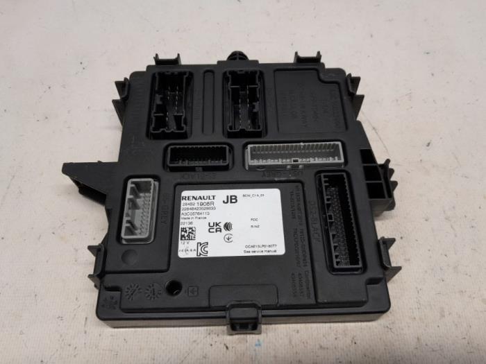Used Body control computer Renault Megane E-Tech (RCB) 60 kWh Price € 420,00 Margin scheme offered by Reclycar De Boer BV