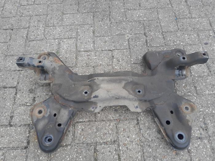 Underram Peugeot 208 I (CA/CC/CK/CL), 2012 / 2019 1.2 Vti 12V PureTech 82, Halvkombi (Hatchback), Bensin, 1.199cc, 60kW (82pk), FWD, EB2F; HMZ, 2012-03 / 2019-12, CAHMZ; CCHMZ (Begagnad)