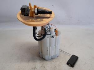 Gebrauchte Kraftstoffpumpe Elektrisch Ford Kuga III (DFK) 2.5 FHEV 16V Preis € 105,00 Margenregelung angeboten von Reclycar De Boer BV