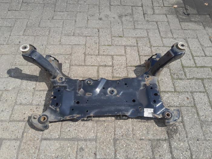 Usagé Faux châssis Ford Grand C-Max (DXA) 1.6 EcoBoost 16V Prix € 78,75 Règlement à la marge proposé par Reclycar De Boer BV