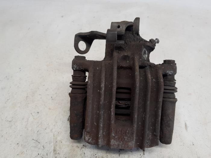 Gebrauchte Bremszange rechts hinten Volkswagen Golf IV (1J1) 1.9 TDI 100 Preis € 31,50 Margenregelung angeboten von Reclycar De Boer BV