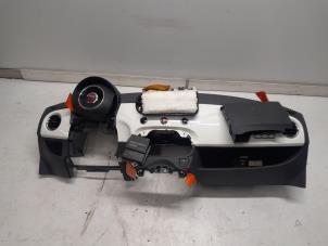 Gebrauchte Airbag Set + Modul Fiat 500 (312) 0.9 TwinAir 85 Preis € 525,00 Margenregelung angeboten von Reclycar De Boer BV