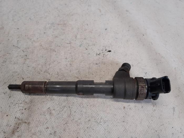 Usagé Injecteurs Renault Clio IV Estate/Grandtour (7R) 1.5 Energy dCi 90 FAP Prix € 36,75 Règlement à la marge proposé par Reclycar De Boer BV
