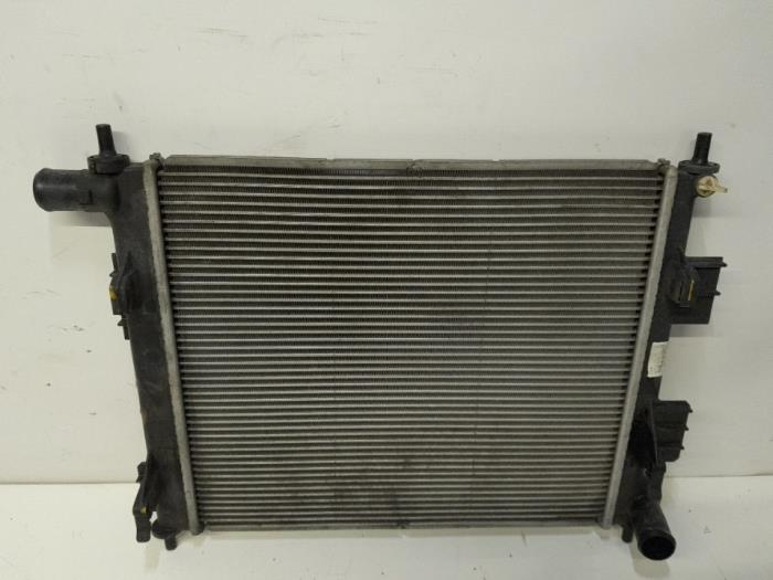 Used Radiator Hyundai i10 (B5) 1.0 12V Price € 36,75 Margin scheme offered by Reclycar De Boer BV