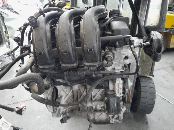 Motor Citroen C4 Cactus 1.2 PureTech 82 12V - 1627122980 HMZ