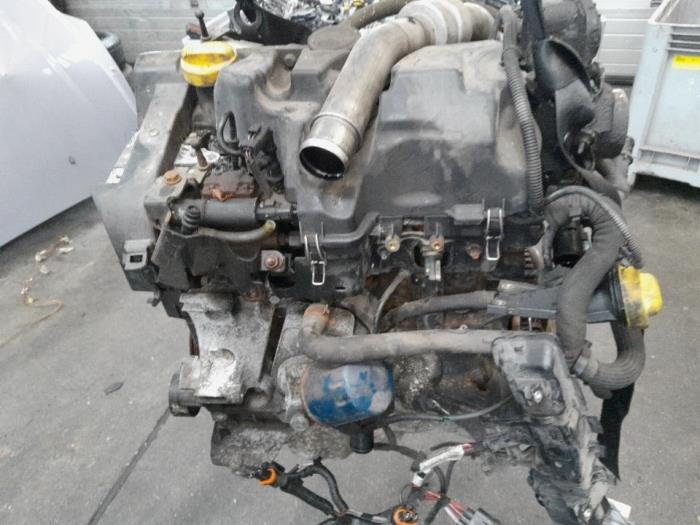 Używane Silnik Renault Scénic III (JZ) 1.5 dCi 105 Cena € 525,00 Procedura marży oferowane przez Reclycar De Boer BV