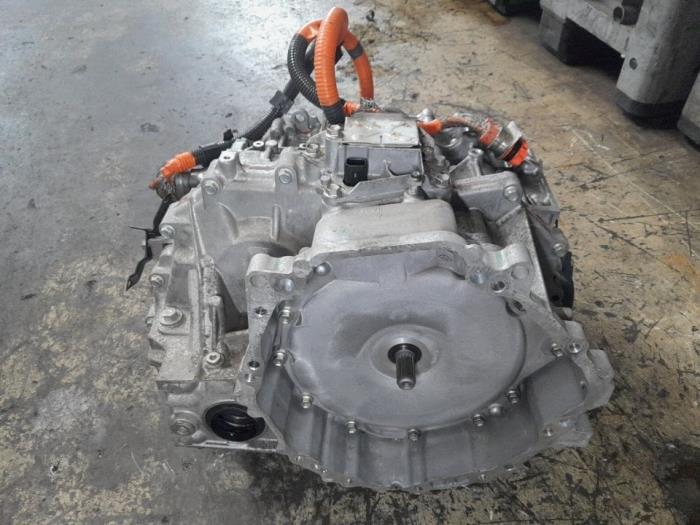 Getriebe Toyota Auris Touring Sports (E18), 2013 / 2018 1.8 16V Hybrid, Kombi/o, Elektrisch Benzin, 1.798cc, 100kW (136pk), FWD, 2ZRFXE, 2013-07 / 2018-12, ZWE186L-DW; ZWE186R-DW (Gebraucht)