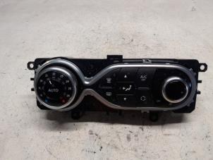 Usagé Panneau de commandes chauffage Renault Clio IV (5R) 0.9 Energy TCE 90 12V Prix sur demande proposé par Reclycar De Boer BV
