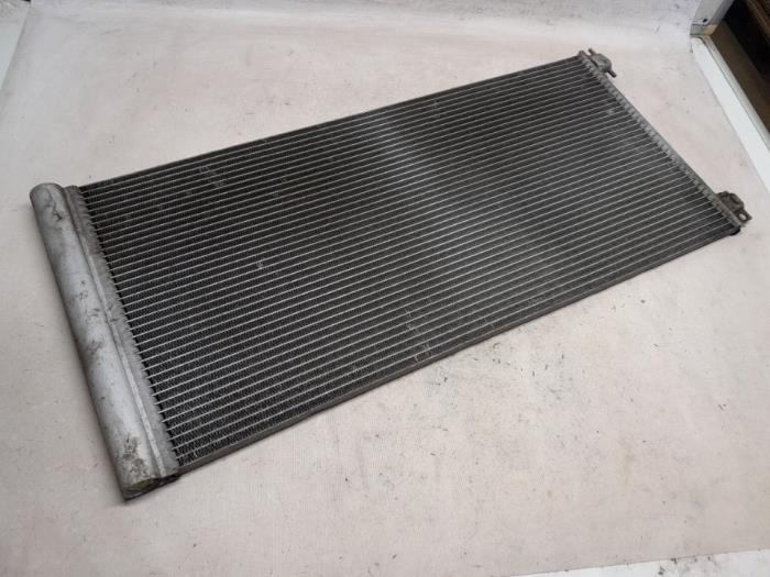 Begagnade AC-radiator Opel Vivaro 1.6 CDTI 90 Pris € 52,50 Marginaltabell erbjuds av Reclycar De Boer BV
