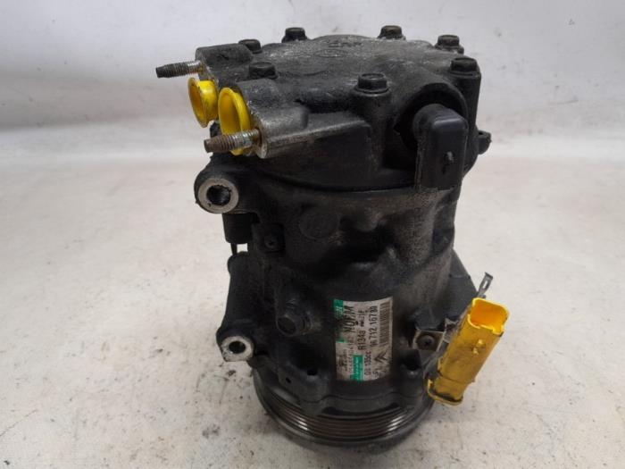 Usagé Pompe clim Citroen C5 III Tourer (RW) 1.6 16V Vti 120 Prix € 105,00 Règlement à la marge proposé par Reclycar De Boer BV
