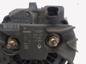 Dynamo van een Renault Scénic I (JA) 1.6 16V 2002