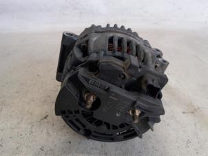 Dynamo van een Renault Scénic I (JA) 1.6 16V 2002