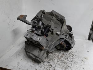 Getriebe van een Volkswagen Golf Plus (5M1/1KP) 1.6 FSI 16V 2007
