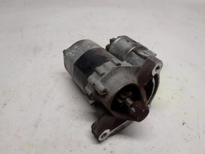Begagnade Startmotor Peugeot 206+ (2L/M) 1.1 XR,XS Pris € 26,25 Marginaltabell erbjuds av Reclycar De Boer BV