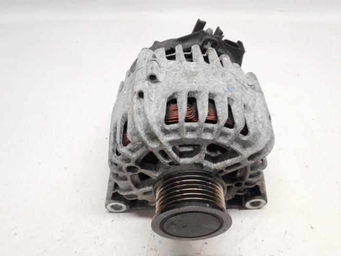 Usagé Dynamo Ford C-Max (DXA) 2.0 TDCi 16V 115 Prix € 36,75 Règlement à la marge proposé par Reclycar De Boer BV