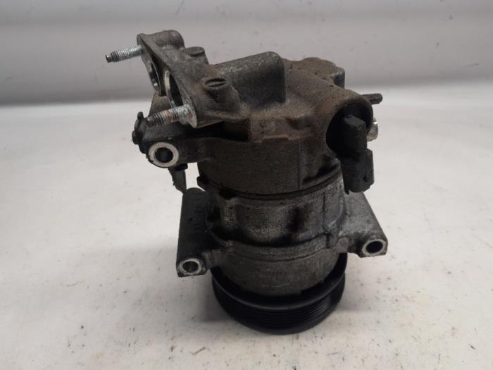 Gebrauchte Klimapumpe Citroen DS 3 (SA) 1.2 12V PureTech 82 Preis € 105,00 Margenregelung angeboten von Reclycar De Boer BV