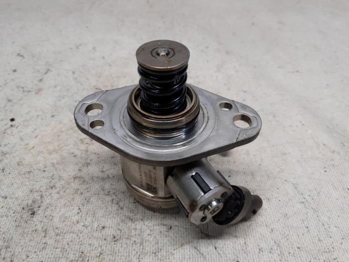 Begagnade Högtryckspump Peugeot 208 II (UB/UH/UP) 1.2 Vti 12V PureTech 100 Pris € 152,25 Marginaltabell erbjuds av Reclycar De Boer BV