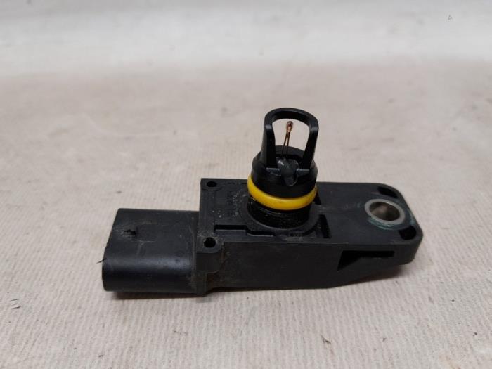 Begagnade MAP-sensor (insugsrör) Peugeot 208 II (UB/UH/UP) 1.2 Vti 12V PureTech 100 Pris € 78,75 Marginaltabell erbjuds av Reclycar De Boer BV