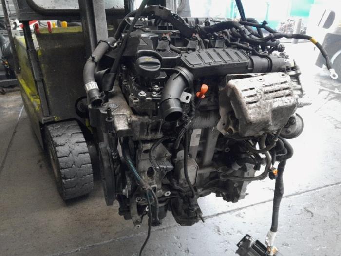 Used Engine Peugeot 3008 I (0U/HU) 1.2 e-THP PureTech 130 Price € 2.362,50 Margin scheme offered by Reclycar De Boer BV