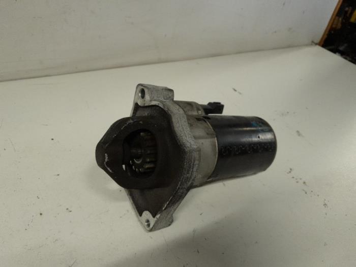 Gebrauchte Anlasser Peugeot 3008 I (0U/HU) 1.2 e-THP PureTech 130 Preis € 26,25 Margenregelung angeboten von Reclycar De Boer BV