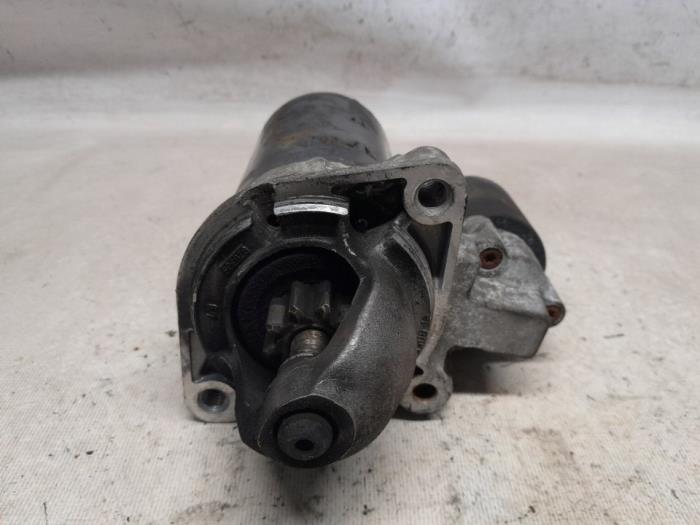 Usagé Démarreur BMW 5 serie Touring (E39) 525i 24V Prix € 26,25 Règlement à la marge proposé par Reclycar De Boer BV