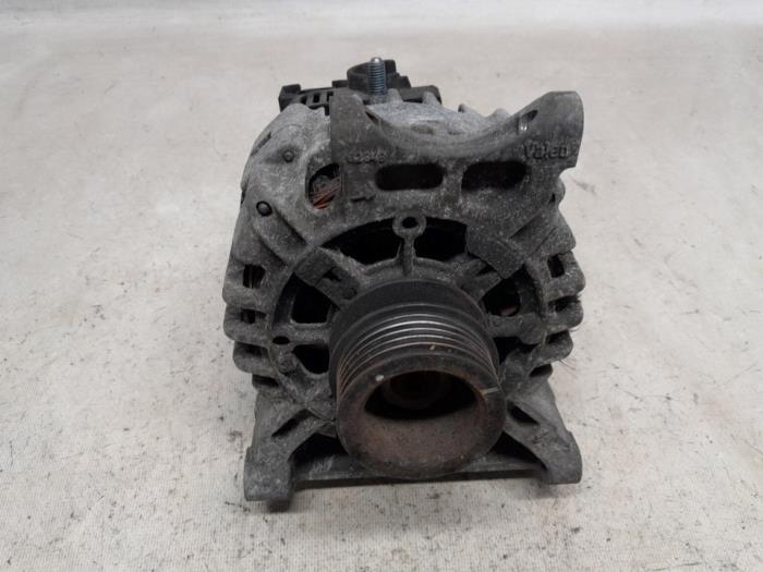 Begagnade Dynamo Mercedes A (W169) 1.5 A-150 3-Drs. Pris € 36,75 Marginaltabell erbjuds av Reclycar De Boer BV