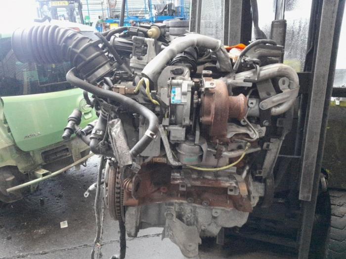 Usagé Moteur Nissan NV 200 (M20M) 1.5 dCi 110 Prix € 441,00 Règlement à la marge proposé par Reclycar De Boer BV