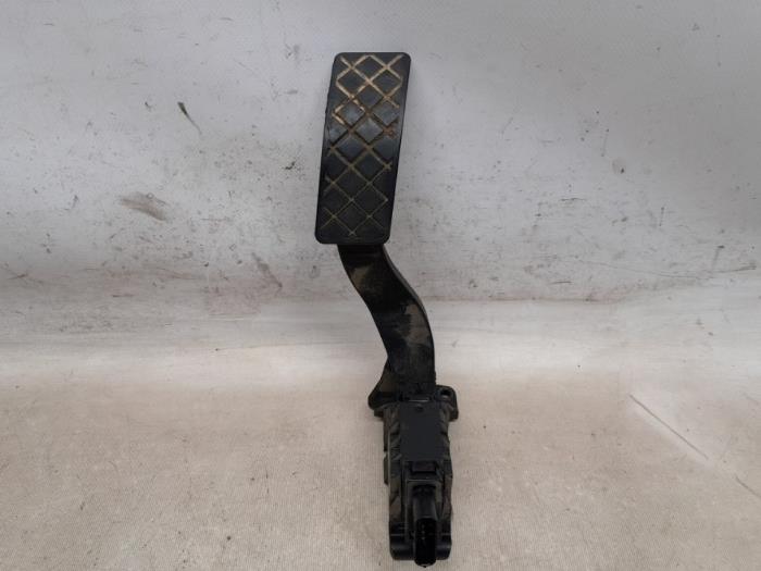 Begagnade Gaspedalsensor Skoda Octavia Combi (5EAC) 1.4 TSI 16V G-TEC Pris € 26,25 Marginaltabell erbjuds av Reclycar De Boer BV