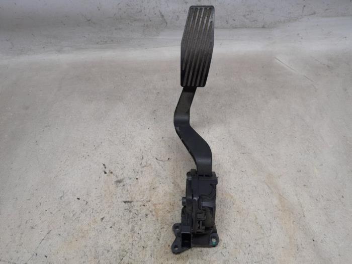 Begagnade Gaspedalsensor Fiat Tipo (356S) 1.4 16V Pris € 42,00 Marginaltabell erbjuds av Reclycar De Boer BV